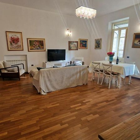 Greta House San Benedetto Apartment Каляри Екстериор снимка